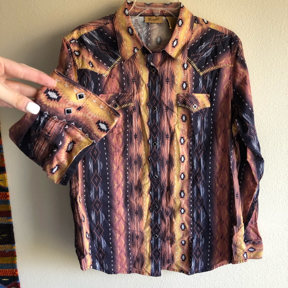 Vintage Wrangler snap button up/down shirt. 80/90s